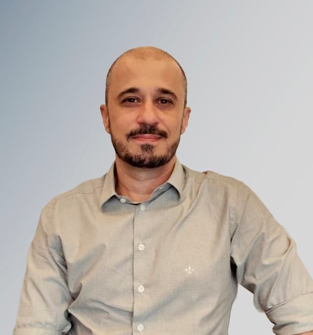 Rafael  Liberato  